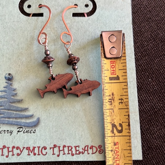euthymic threads Jewelry - Fish earrings.